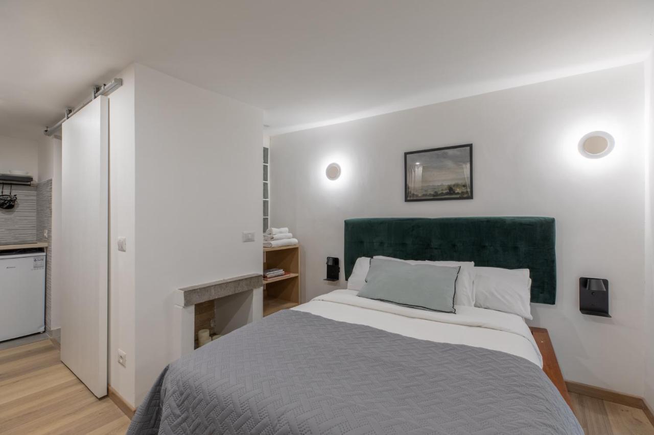 Comfy Studio X2 - Trastevere District! Roma Esterno foto